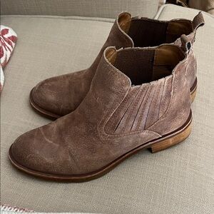 Sofft Taupe Suede Chelsea Ankle Boots